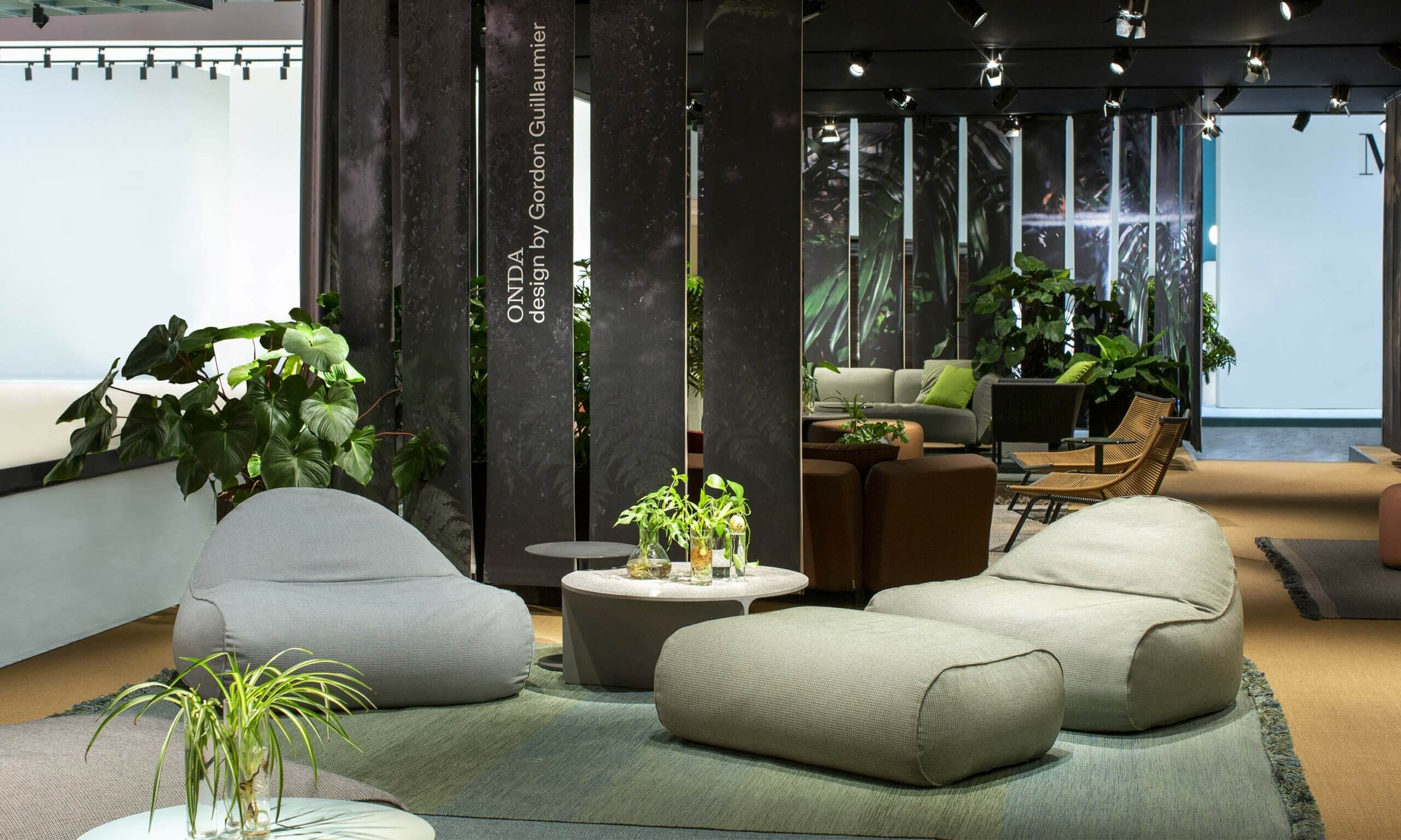 RODA Exclusive outdoor furniture Italian Design