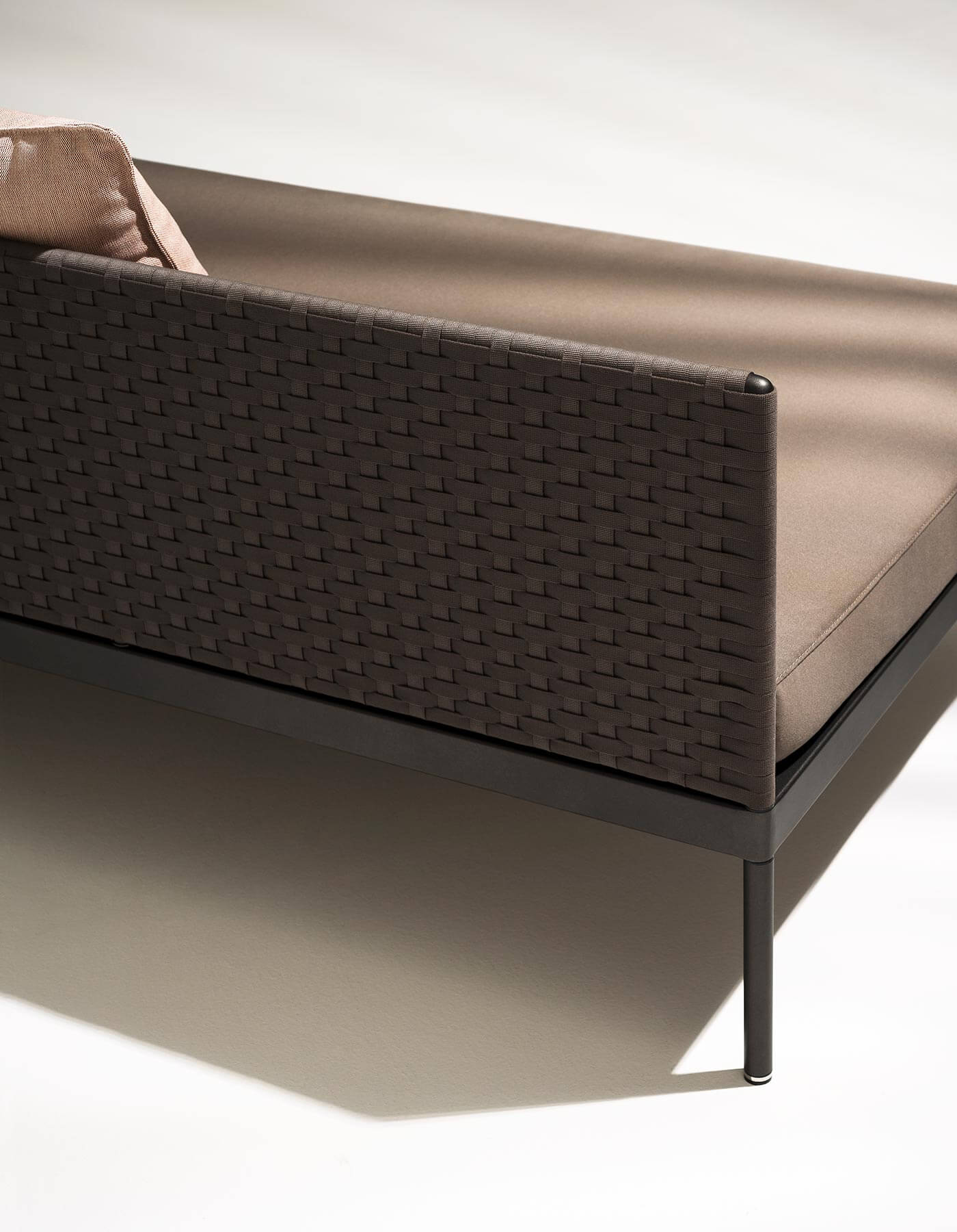 RODA Prodotti Basket Sofa 02