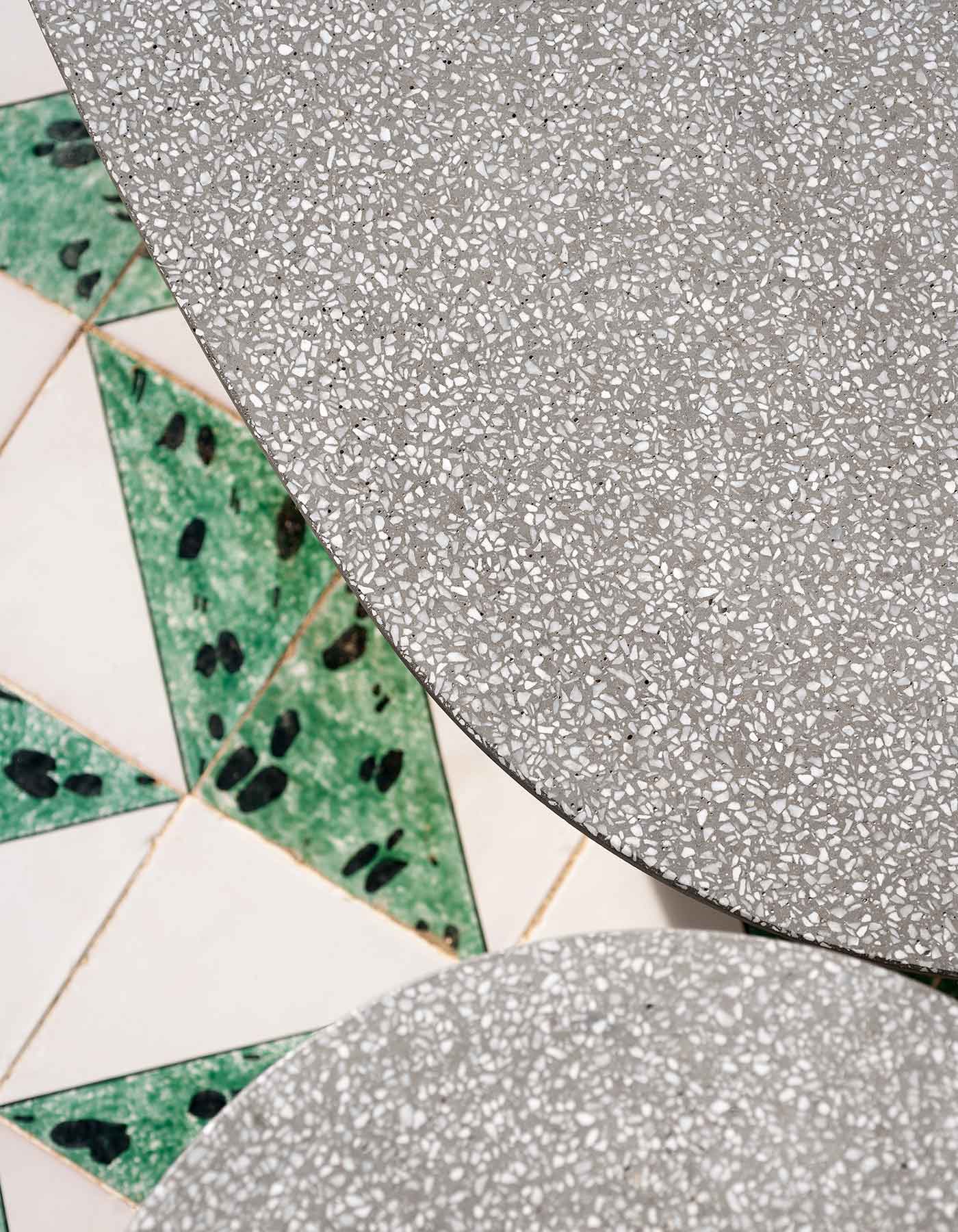 ASPIC Collection | Outdoor Design Tables in Concrete | RODA
