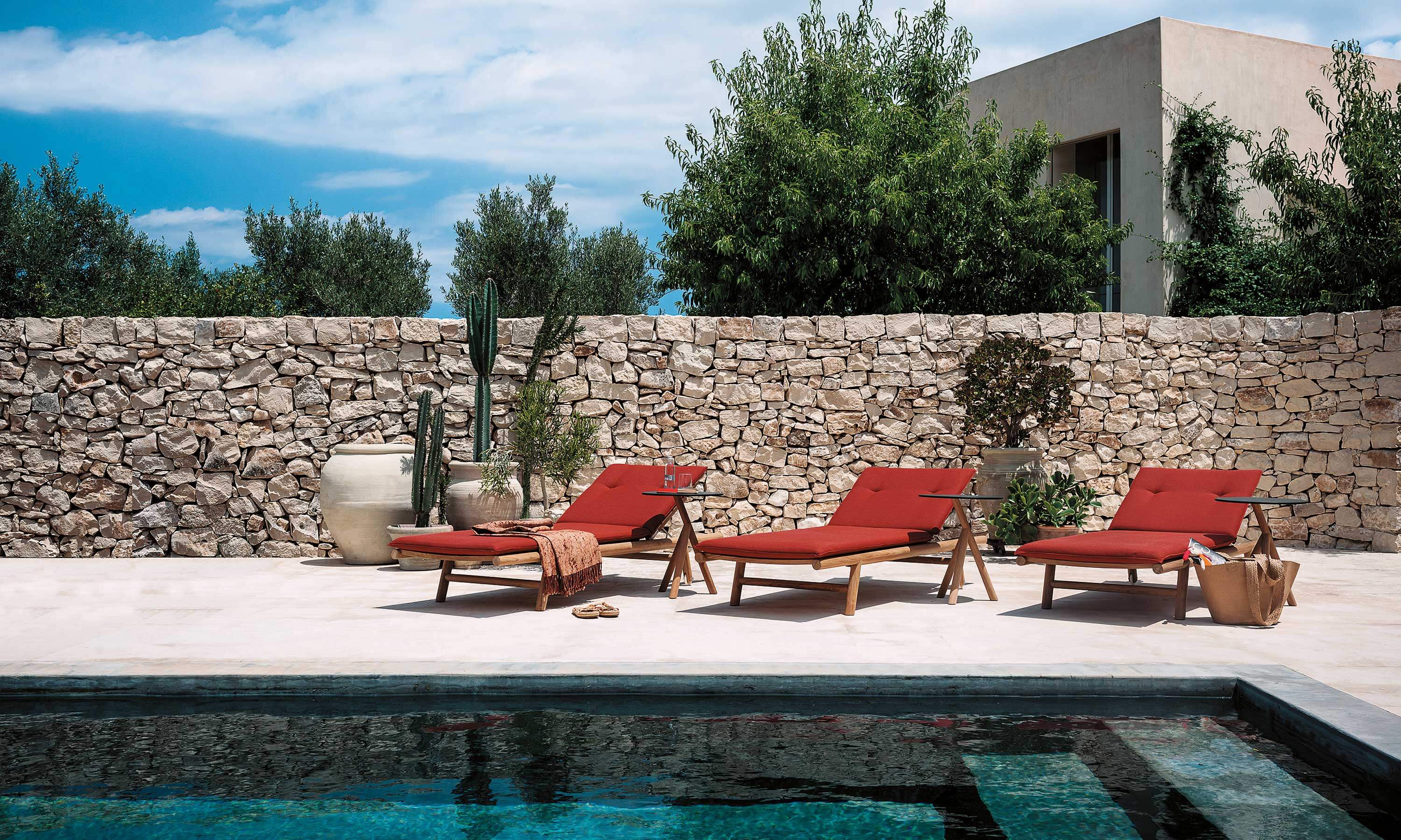 RODA Exclusive outdoor furniture Italian Design