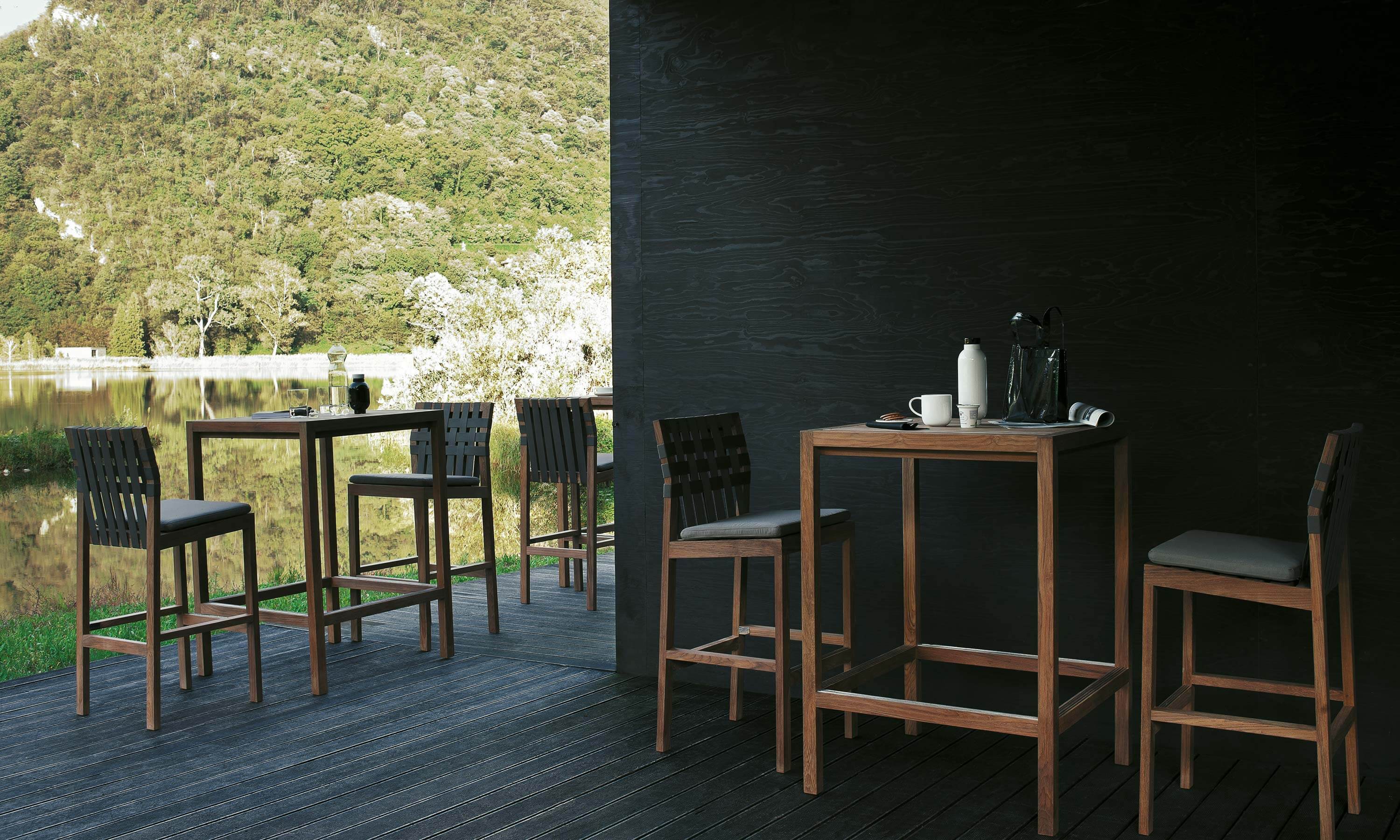 NETWORK Contemporary Barstool | RODA